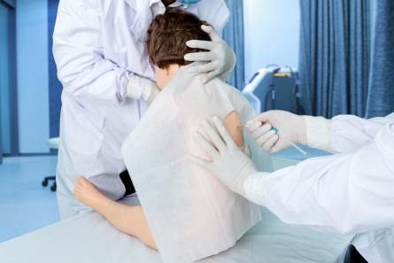 儿童胸腔穿刺训练模型